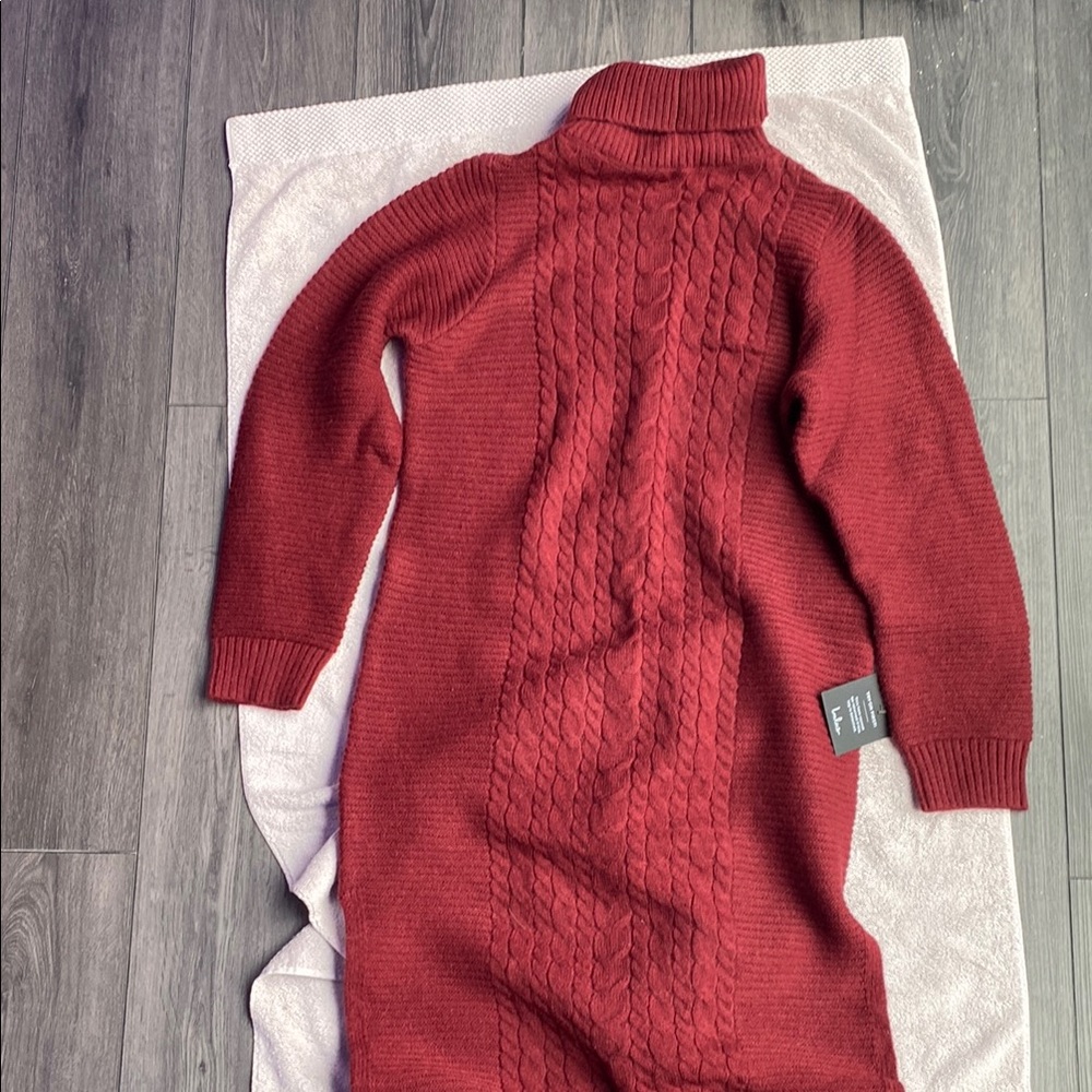 LULUS Women's burgundy Turtleneck Sweater Dress XL